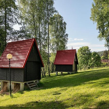 Chatky Skalni Mlyn Adršpach エクステリア 写真
